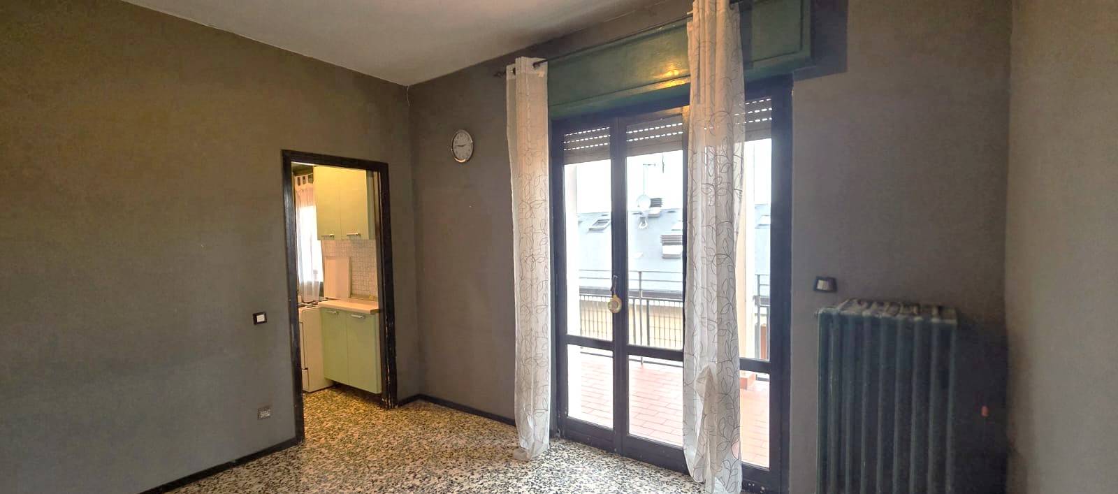 Appartamento in affitto a Varedo