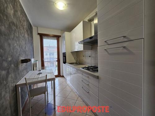 Appartamento in vendita a Limbiate
