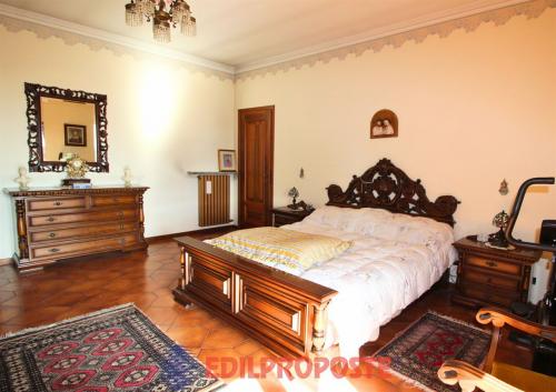 Villa in vendita a Dorno