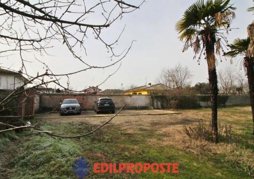 Villa in vendita a Dorno