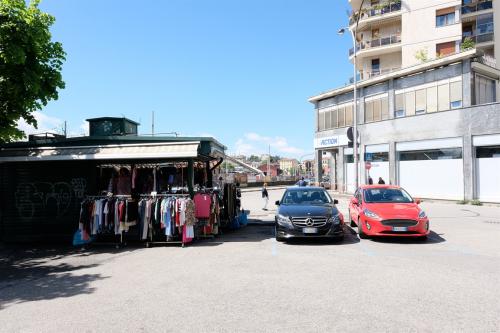 Locale commerciale in vendita a Varese