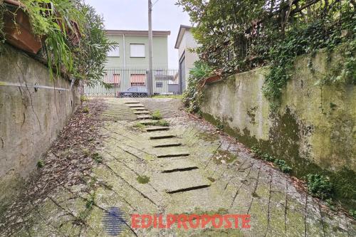 Altro in vendita a Varedo