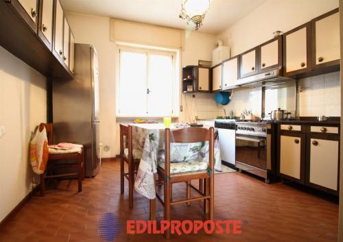 Appartamento in vendita a Garbagnate Milanese