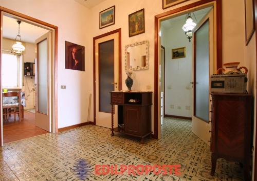 Appartamento in vendita a Garbagnate Milanese