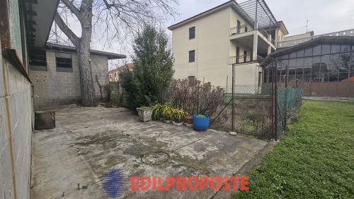 Altro in vendita a Varedo