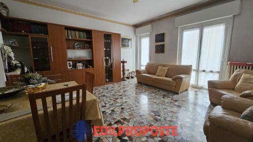 Appartamento in vendita a Limbiate