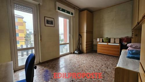Appartamento in vendita a Limbiate