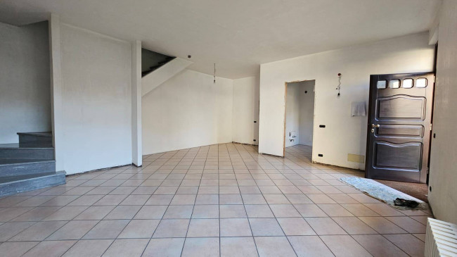 Casa Indipendente in vendita a Varedo