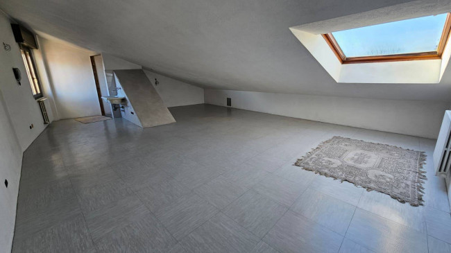 Casa Indipendente in vendita a Varedo