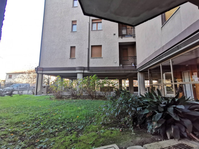 Appartamento in affitto a Varedo