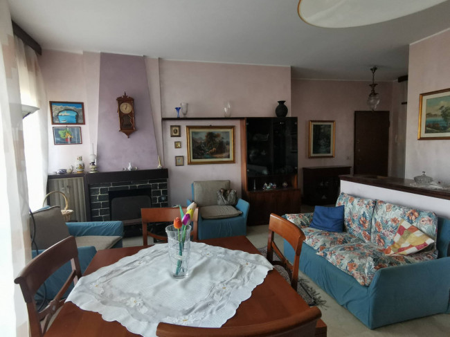 Appartamento in affitto a Varedo