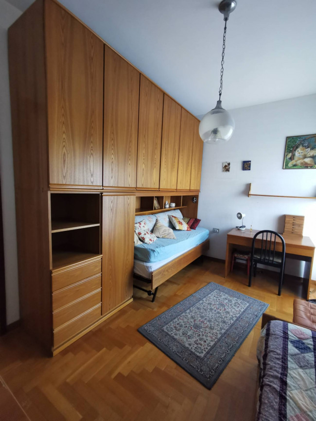 Appartamento in affitto a Varedo