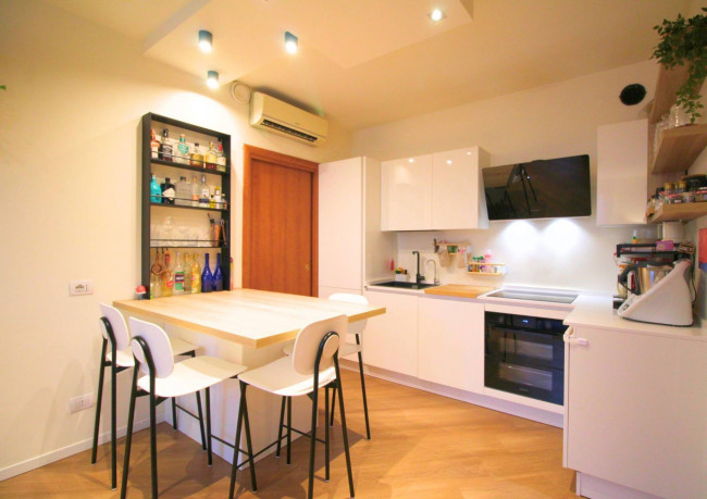 Appartamento in vendita a Solaro