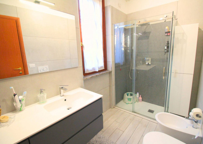 Appartamento in vendita a Solaro