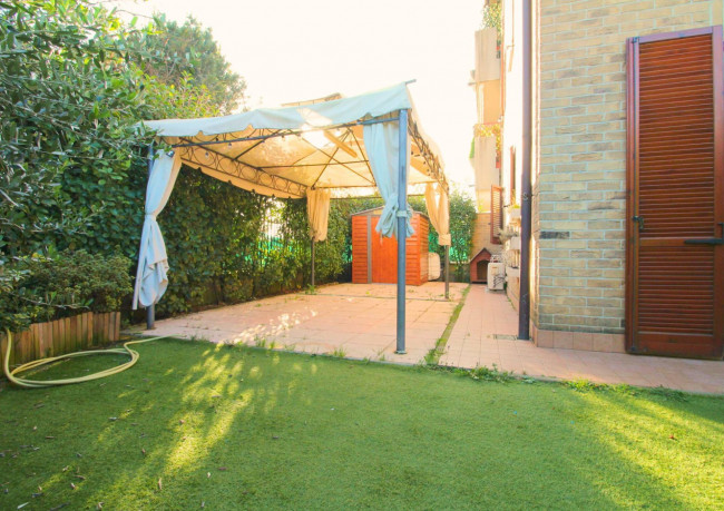 Appartamento in vendita a Solaro