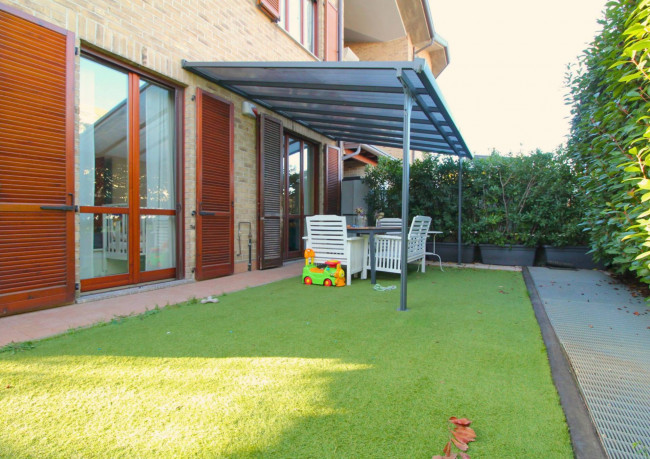 Appartamento in vendita a Solaro