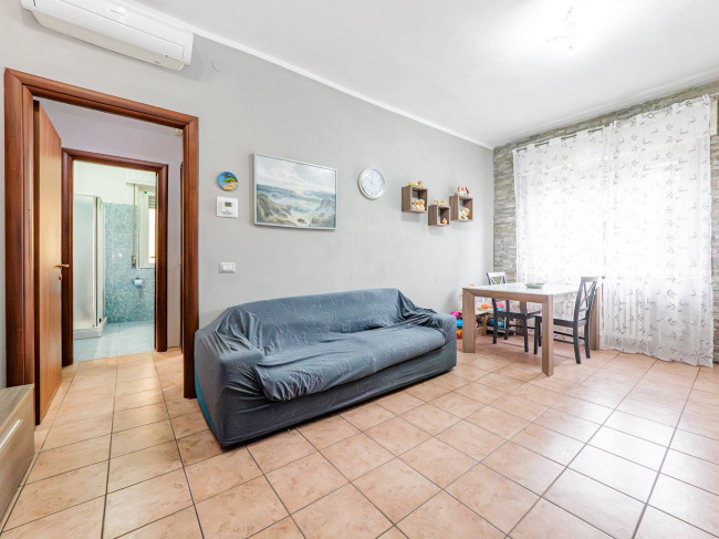 Appartamento in vendita a Senago