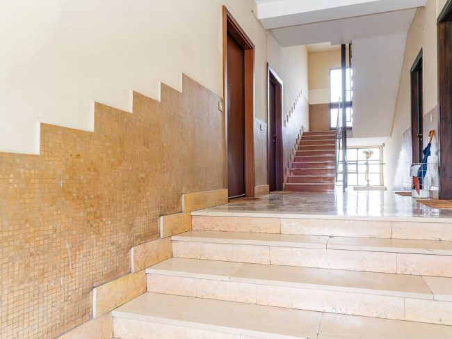 Appartamento in vendita a Senago