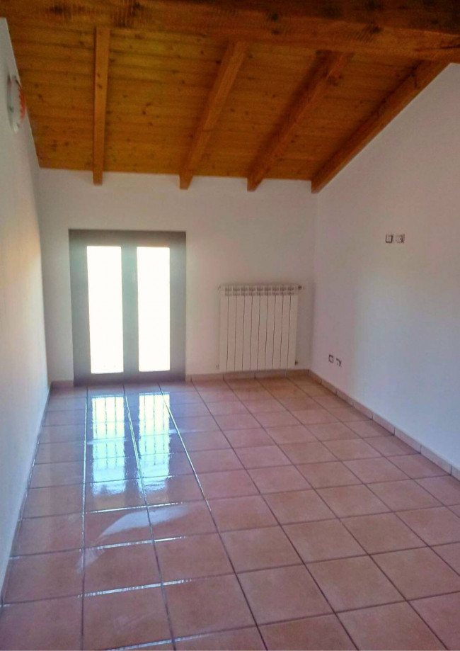 Appartamento in vendita a Turate