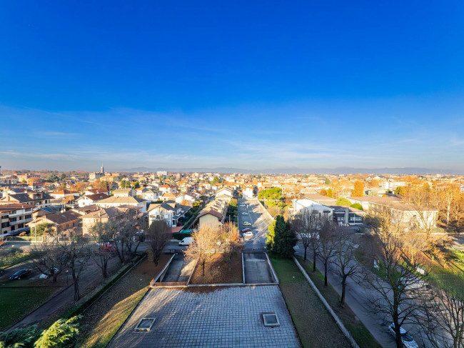 Appartamento in vendita a Limbiate