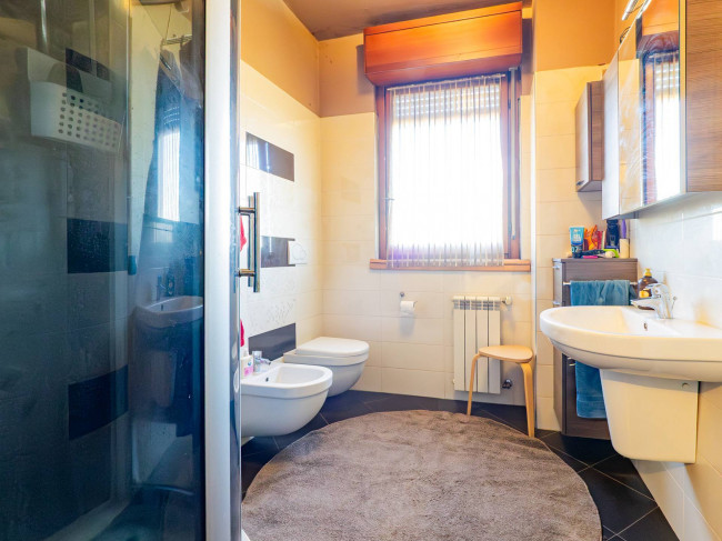 Appartamento in vendita a Limbiate