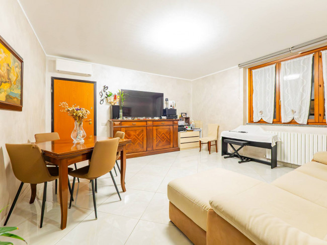 Appartamento in vendita a Bovisio-Masciago