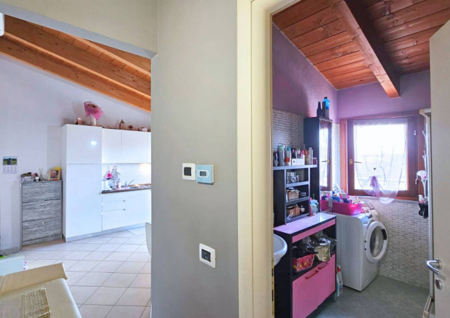 Appartamento in vendita a Limbiate