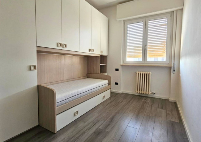 Appartamento in vendita a Garbagnate Milanese