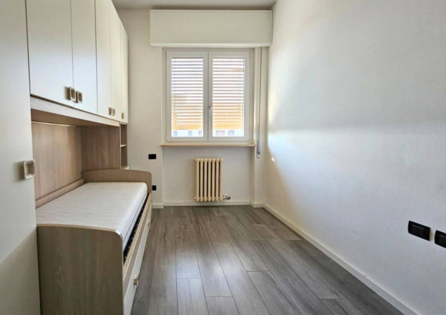 Appartamento in vendita a Garbagnate Milanese