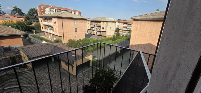 Appartamento in vendita a Varedo