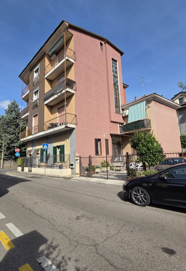 Appartamento in vendita a Limbiate