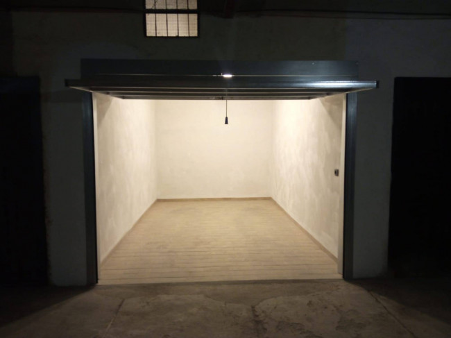 Appartamento in vendita a Limbiate