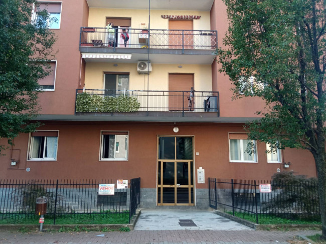 Appartamento in vendita a Limbiate