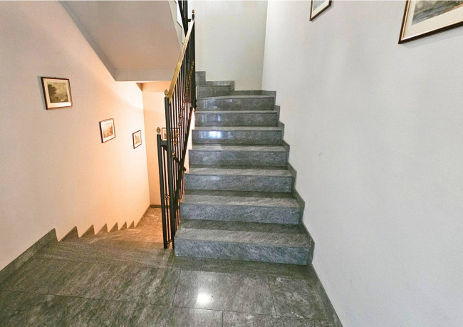 Villa bifamiliare in vendita a Limbiate