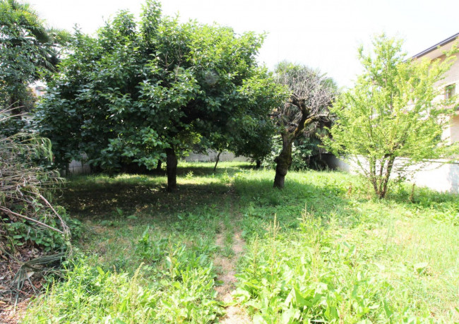 Villa bifamiliare in vendita a Limbiate