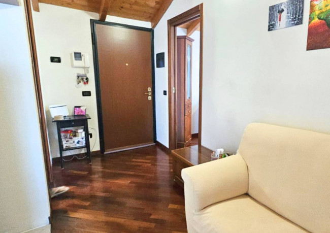 Appartamento in vendita a Limbiate