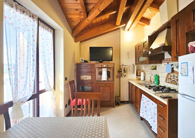 Appartamento in vendita a Limbiate