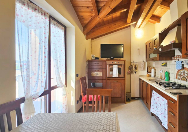 Appartamento in vendita a Limbiate