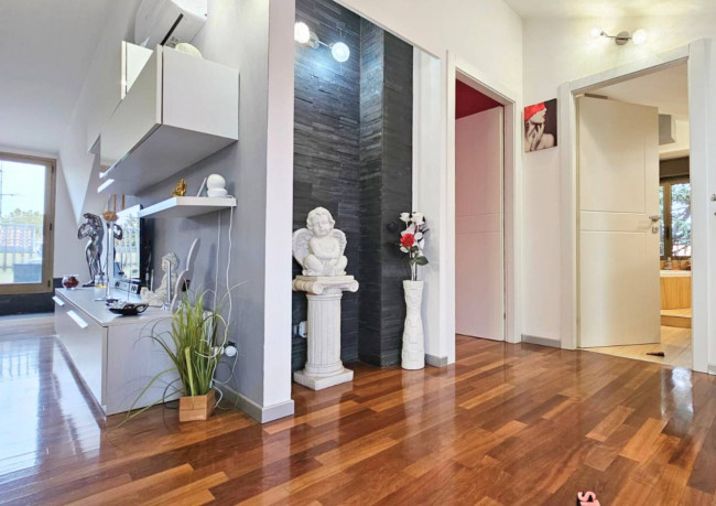 Appartamento in vendita a Limbiate