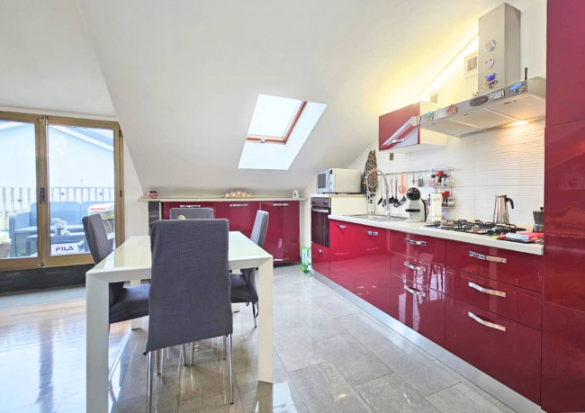 Appartamento in vendita a Limbiate