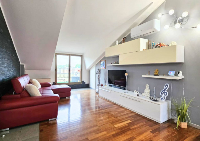 Appartamento in vendita a Limbiate