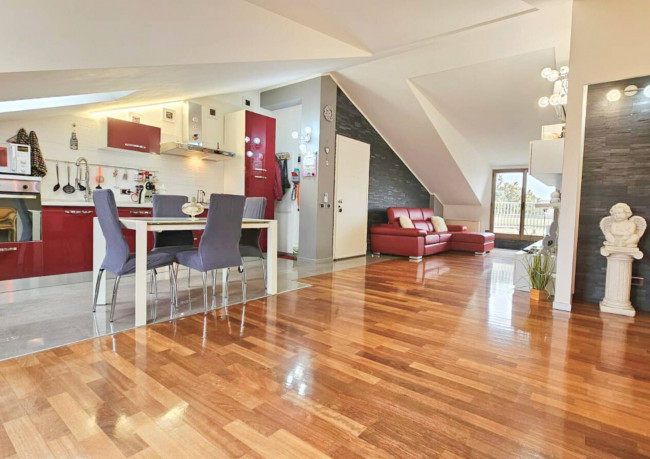 Appartamento in vendita a Limbiate