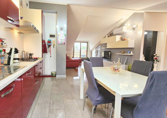 Appartamento in vendita a Limbiate