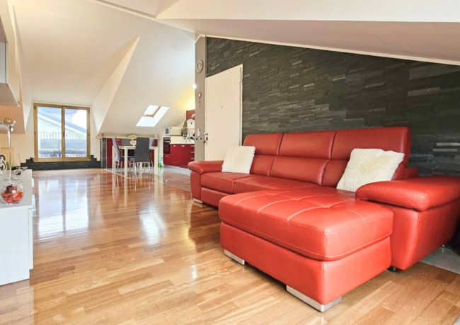 Appartamento in vendita a Limbiate