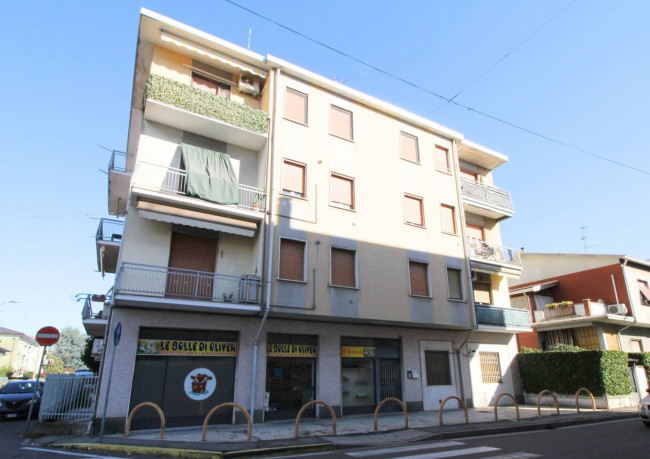 Appartamento in vendita a Limbiate