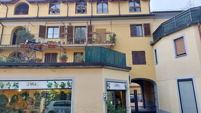 Appartamento in vendita a Limbiate