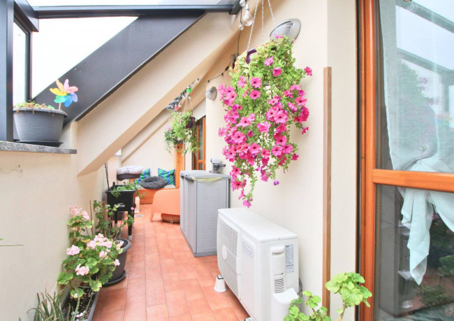 Appartamento in vendita a Limbiate