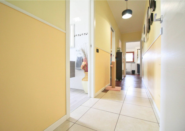 Appartamento in vendita a Limbiate