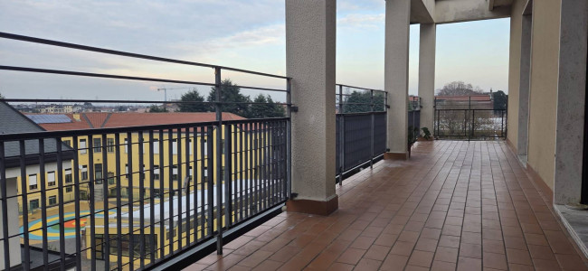 Appartamento in affitto a Varedo