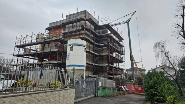 Appartamento in vendita a Limbiate